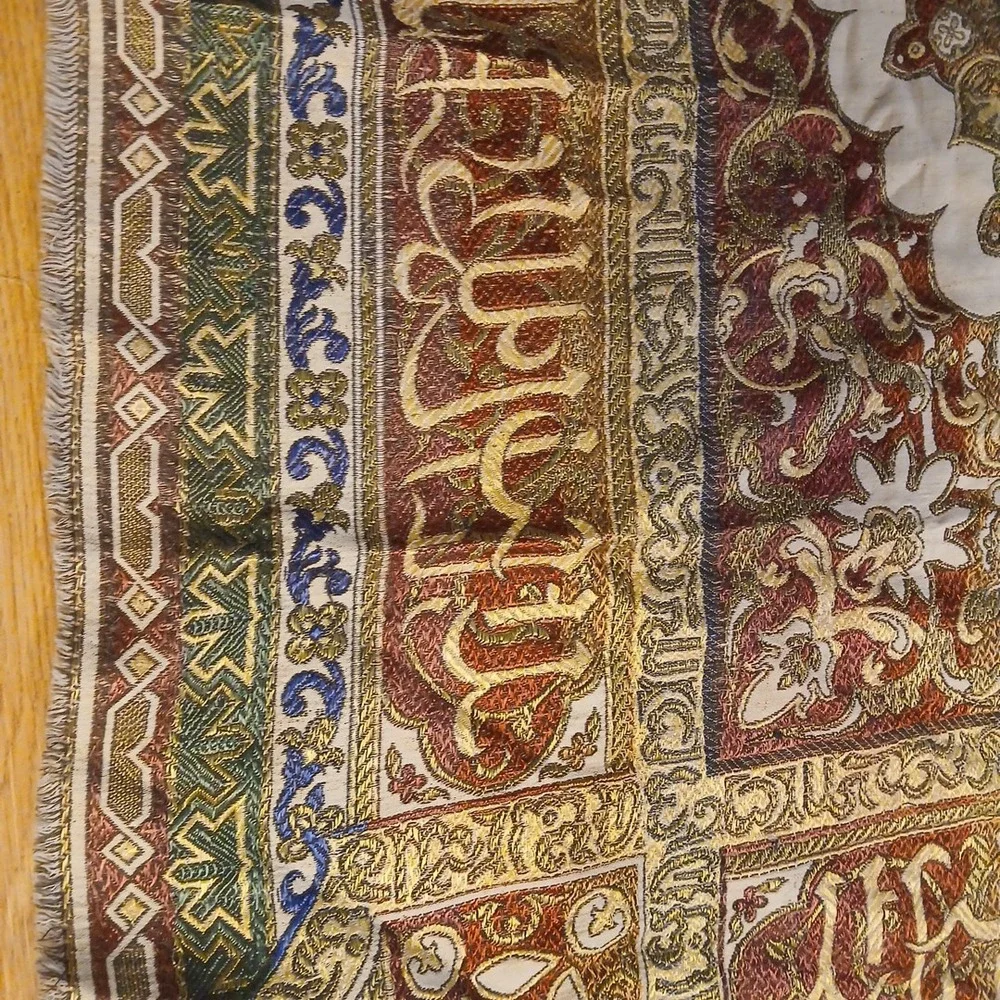 Vtg Spanish Moorish Wall Hanging/Throw/Tablecloth Silk‎ Tapestry  56